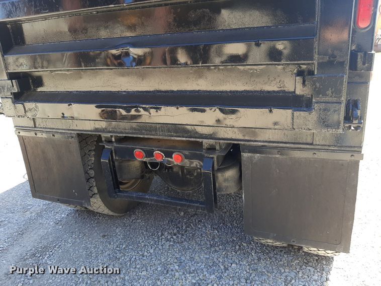 image for item DP2718 1993 Peterbilt 357 dump truck