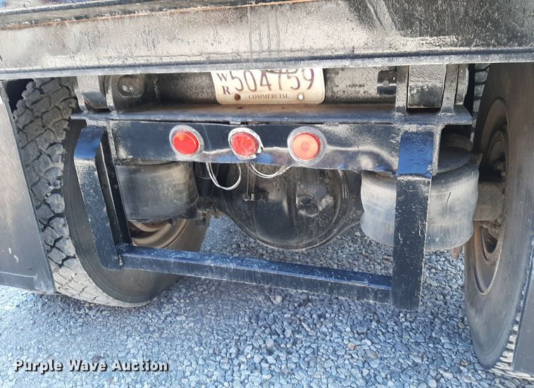 image for item DP2718 1993 Peterbilt 357 dump truck