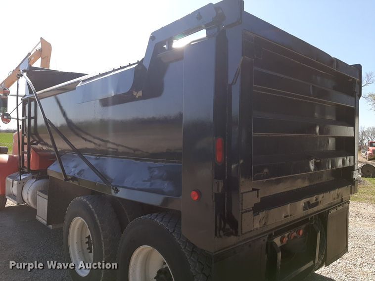 image for item DP2718 1993 Peterbilt 357 dump truck
