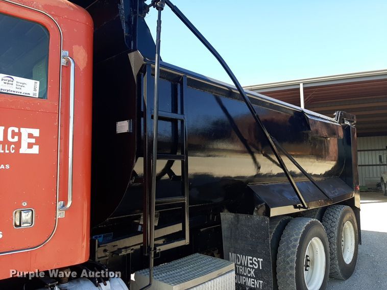 image for item DP2718 1993 Peterbilt 357 dump truck