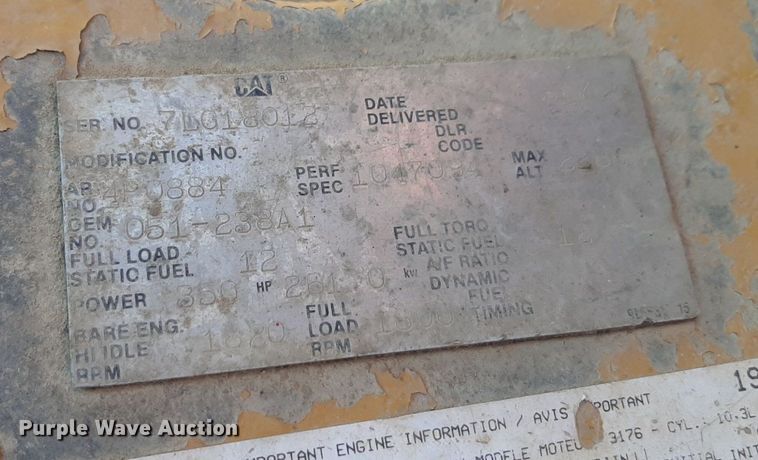 image for item DP2718 1993 Peterbilt 357 dump truck