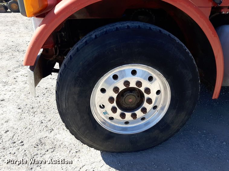 image for item DP2718 1993 Peterbilt 357 dump truck