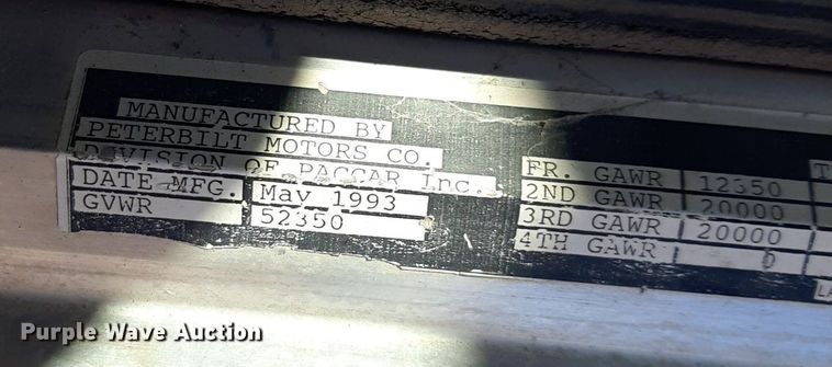 image for item DP2718 1993 Peterbilt 357 dump truck