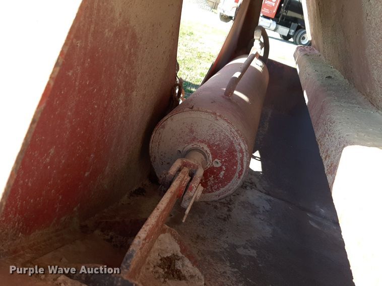 image for item DP2719 2000 Trail King TK54BDU-402 bottom dump trailer