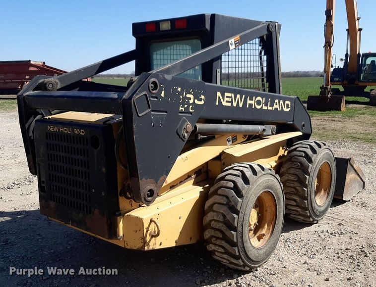 image for item DP2721 1995 New Holland LX865 skid steer loader