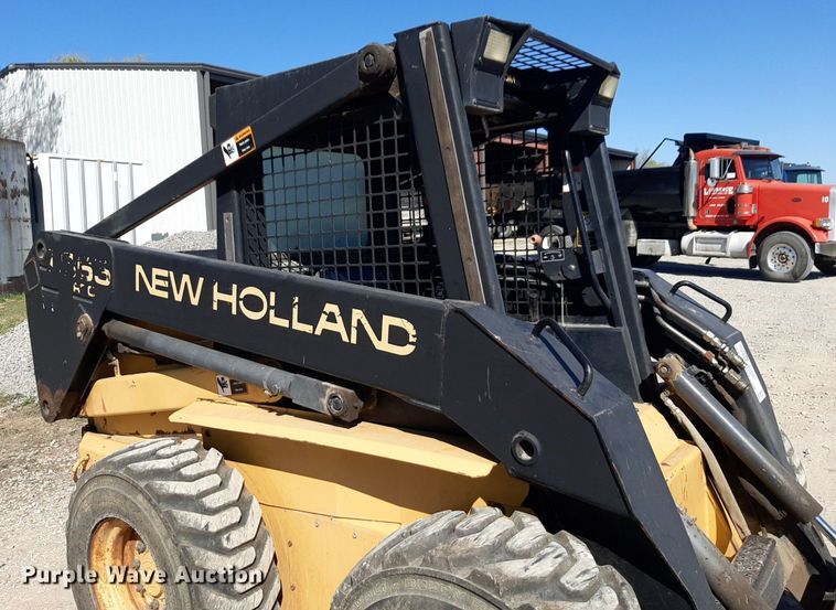 image for item DP2721 1995 New Holland LX865 skid steer loader