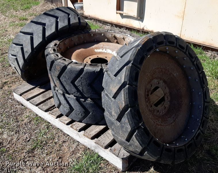 image for item DP2722 (4) Air Boss skid steer tires