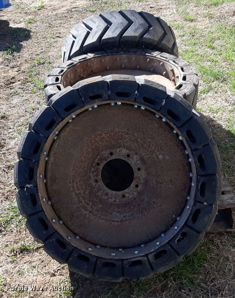 image for item DP2722 (4) Air Boss skid steer tires