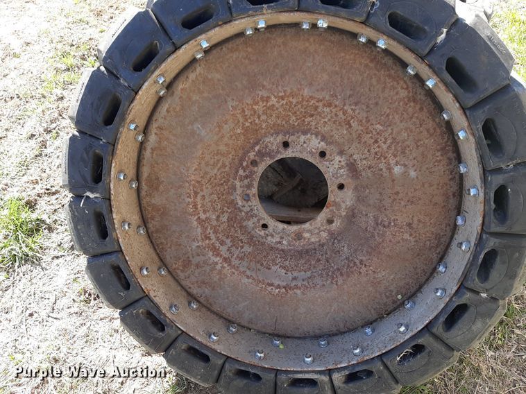 image for item DP2722 (4) Air Boss skid steer tires