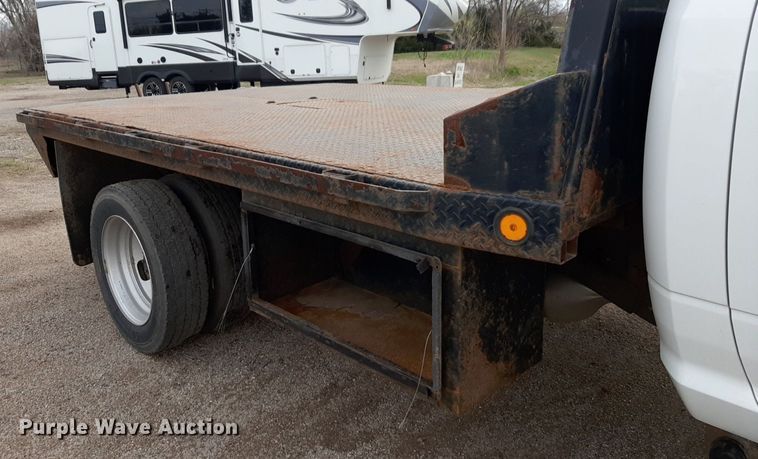 image for item DP2737 2017 Dodge Ram 4500 flatbed truck