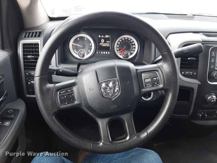 image for item DP2737 2017 Dodge Ram 4500 flatbed truck