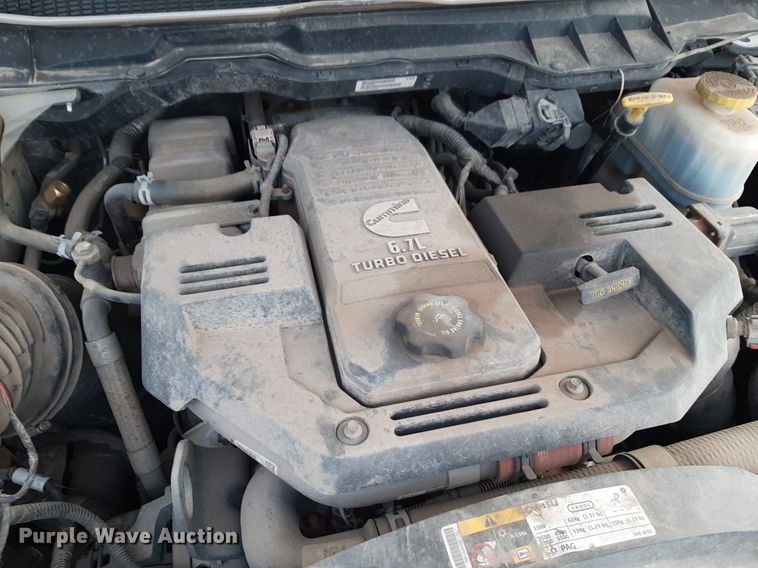 image for item DP2737 2017 Dodge Ram 4500 flatbed truck