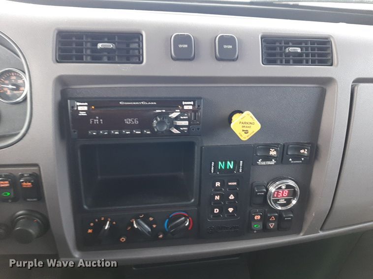 image for item DP2738 2020 Peterbilt  348 flatbed truck