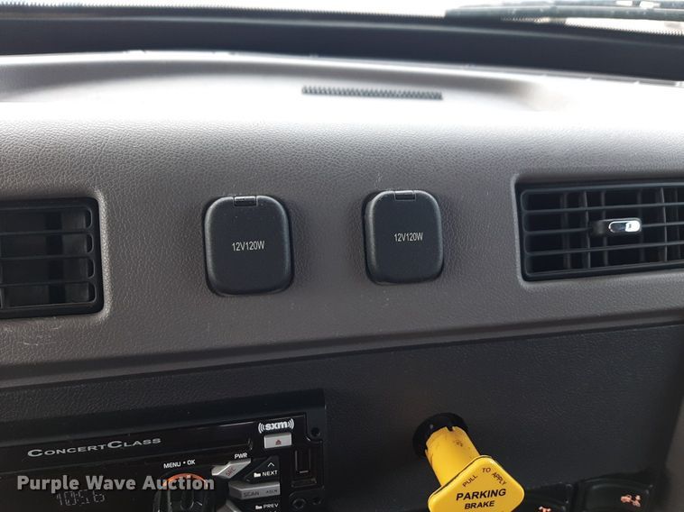 image for item DP2738 2020 Peterbilt  348 flatbed truck