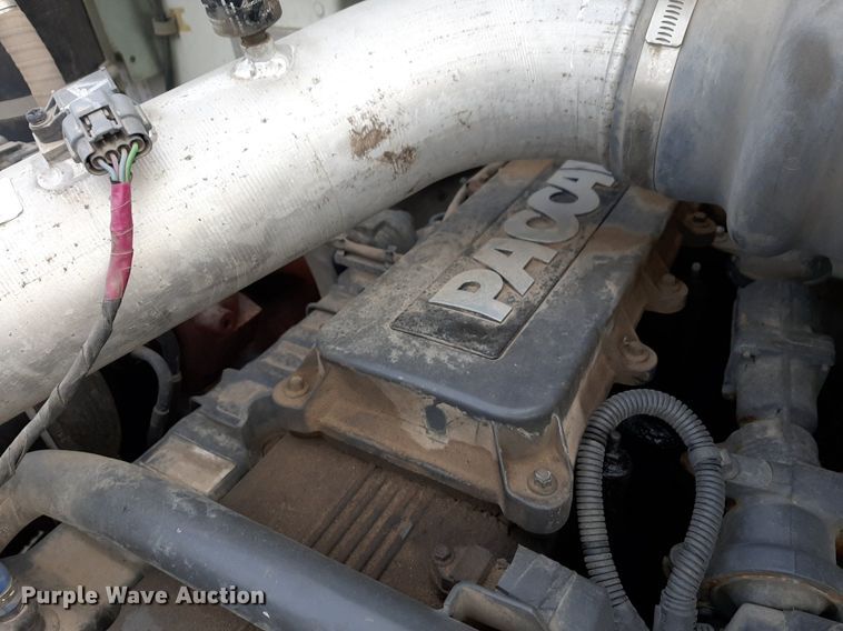 image for item DP2738 2020 Peterbilt  348 flatbed truck