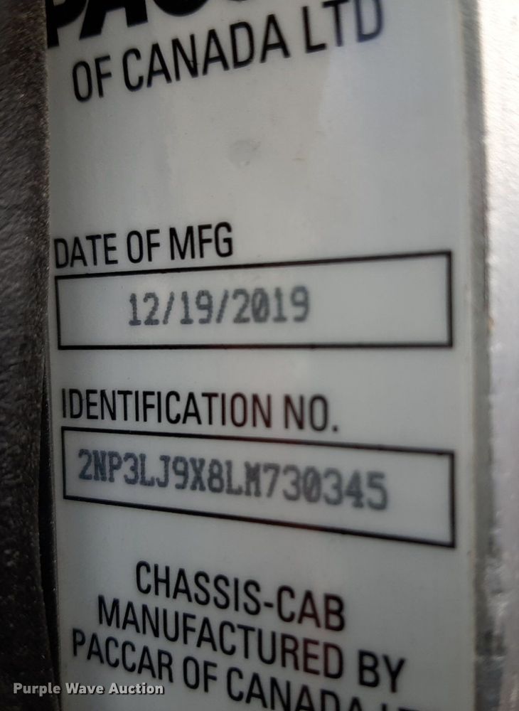 image for item DP2738 2020 Peterbilt  348 flatbed truck