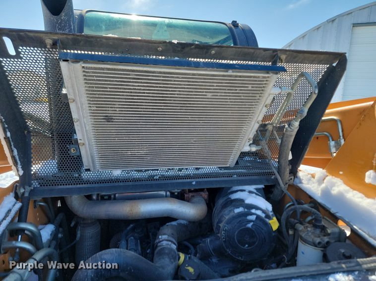 image for item DP3487 2018 Case  TR270 tracked skid steer loader