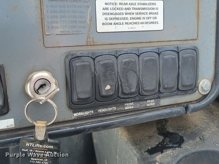 image for item DP3493 2005 Terex TH644C telehandler