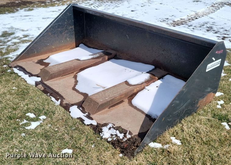 image for item DP3496 Haugen  MFSB-96 forklift bucket