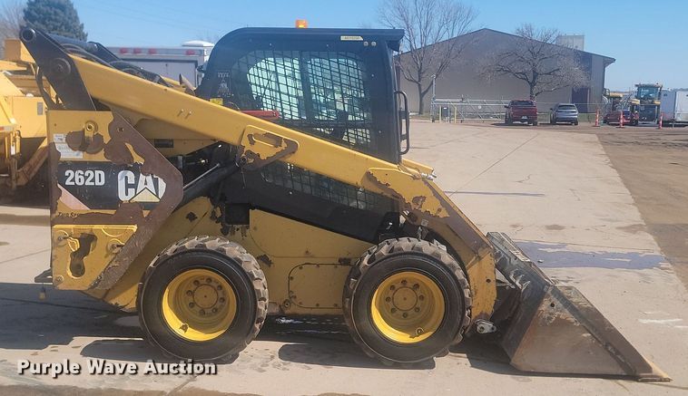 image for item DP3499 2014 Caterpillar 262D skid steer loader