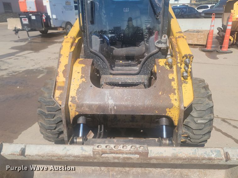 image for item DP3499 2014 Caterpillar 262D skid steer loader
