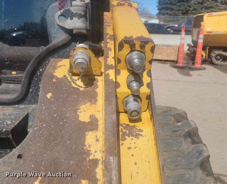 image for item DP3499 2014 Caterpillar 262D skid steer loader