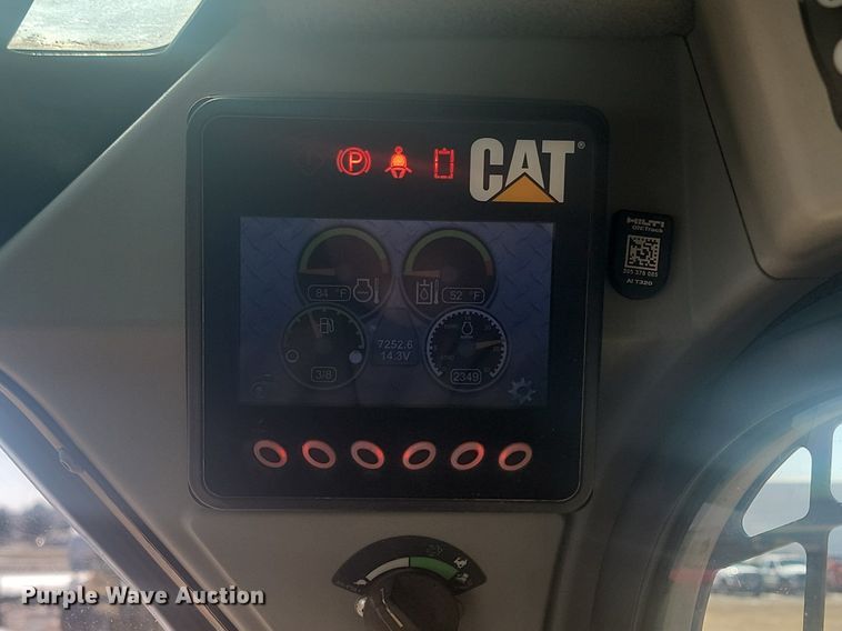 image for item DP3499 2014 Caterpillar 262D skid steer loader