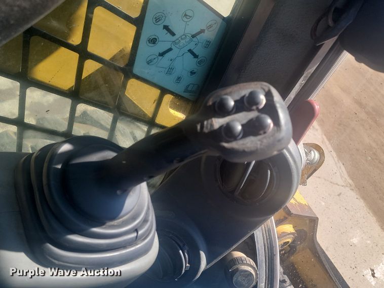 image for item DP3499 2014 Caterpillar 262D skid steer loader