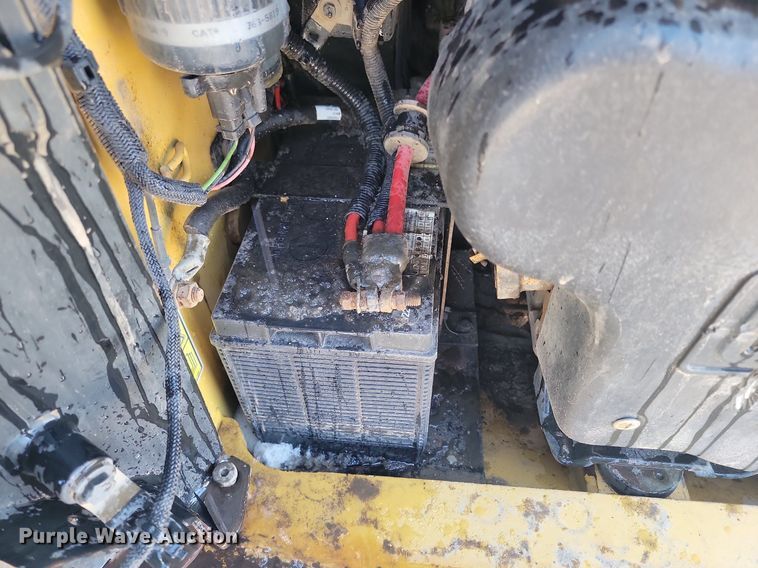 image for item DP3499 2014 Caterpillar 262D skid steer loader