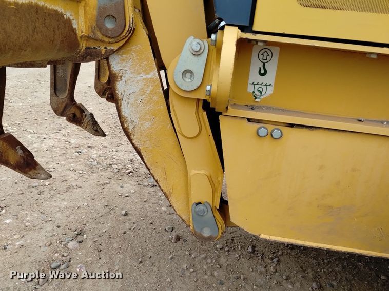 image for item DQ6007 2011 John Deere 772G motor grader