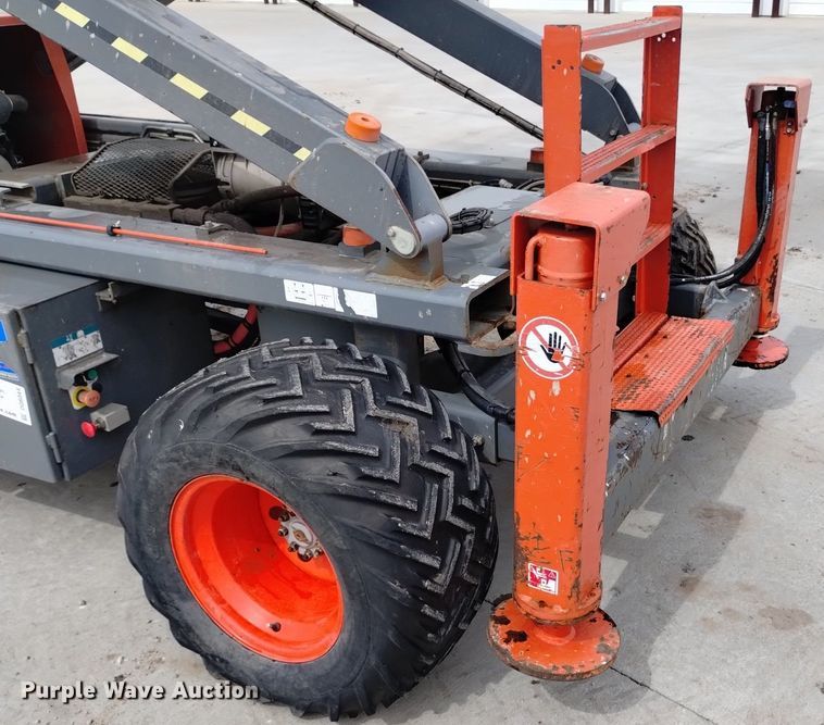 image for item DQ6044 2014 SkyJack SJ 7127 scissor lift