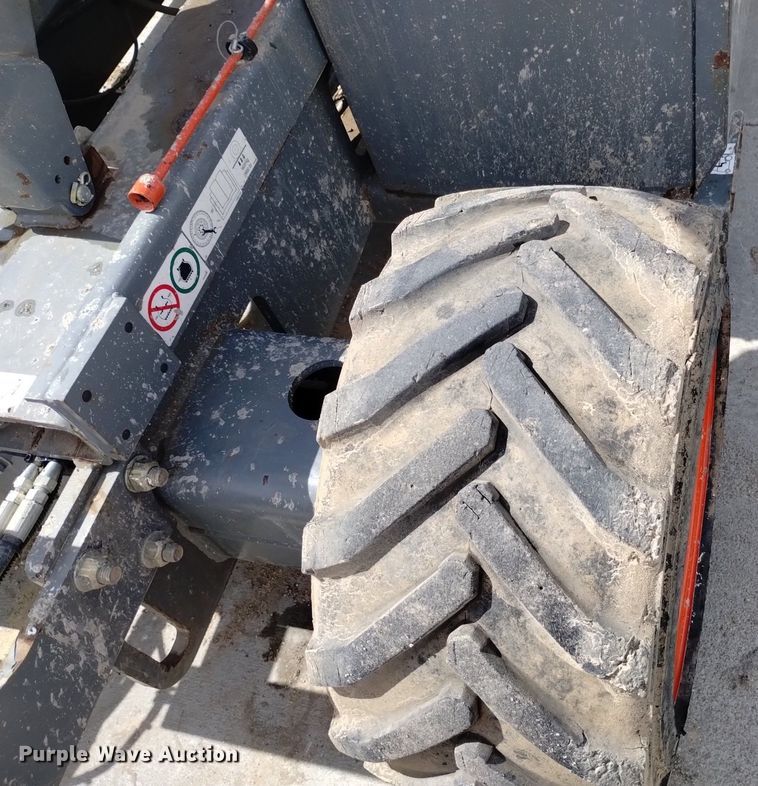 image for item DQ6045 2016 SkyJack SJ 6826RT scissor lift