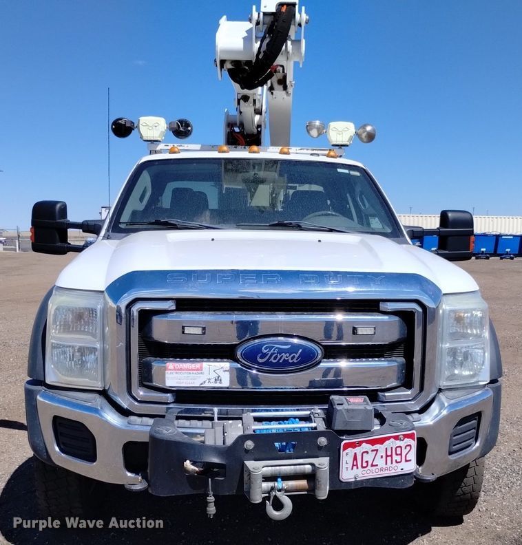 image for item DQ6050 2015 Ford F550 bucket truck