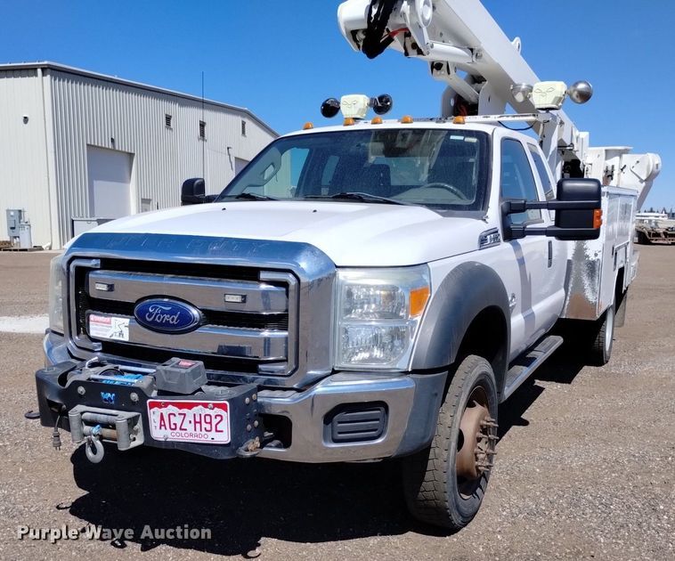 image for item DQ6050 2015 Ford F550 bucket truck