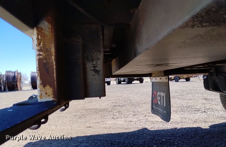 image for item DQ6050 2015 Ford F550 bucket truck