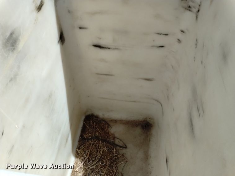 image for item DQ6050 2015 Ford F550 bucket truck