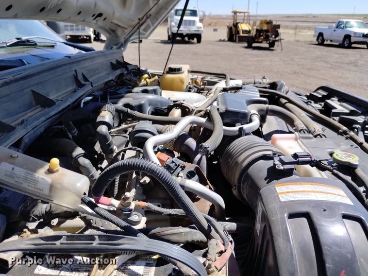 image for item DQ6050 2015 Ford F550 bucket truck