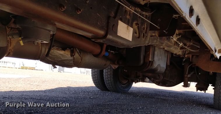 image for item DQ6050 2015 Ford F550 bucket truck