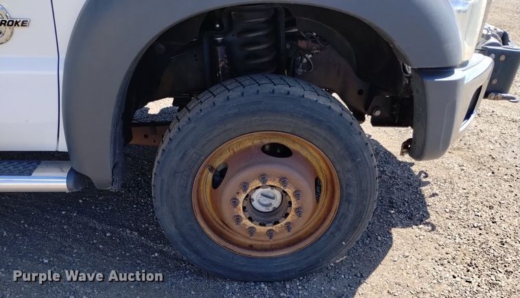 image for item DQ6050 2015 Ford F550 bucket truck