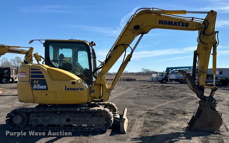 image for item DQ6422 2017 Komatsu PC88MR-10 mini excavator