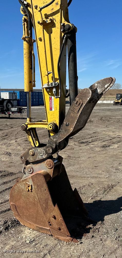 image for item DQ6422 2017 Komatsu PC88MR-10 mini excavator