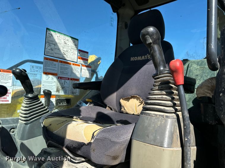 image for item DQ6422 2017 Komatsu PC88MR-10 mini excavator