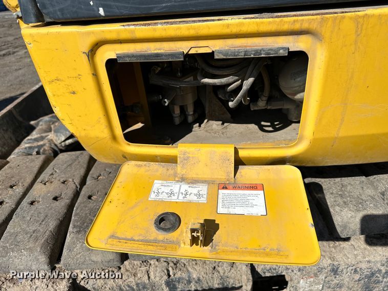 image for item DQ6422 2017 Komatsu PC88MR-10 mini excavator