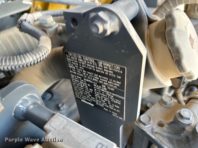 image for item DQ6422 2017 Komatsu PC88MR-10 mini excavator