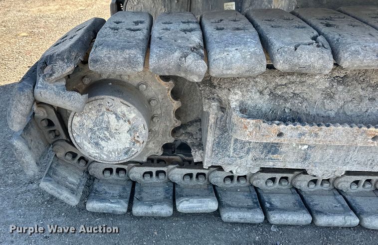 image for item DQ6422 2017 Komatsu PC88MR-10 mini excavator