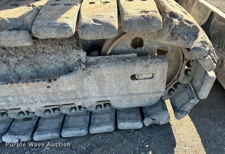 image for item DQ6422 2017 Komatsu PC88MR-10 mini excavator