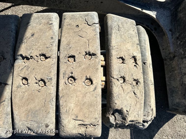 image for item DQ6422 2017 Komatsu PC88MR-10 mini excavator