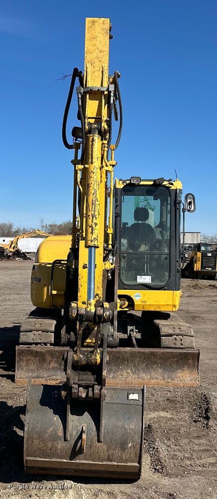 image for item DQ6423 2015 Komatsu PC88MR-10 mini excavator