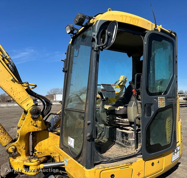 image for item DQ6423 2015 Komatsu PC88MR-10 mini excavator