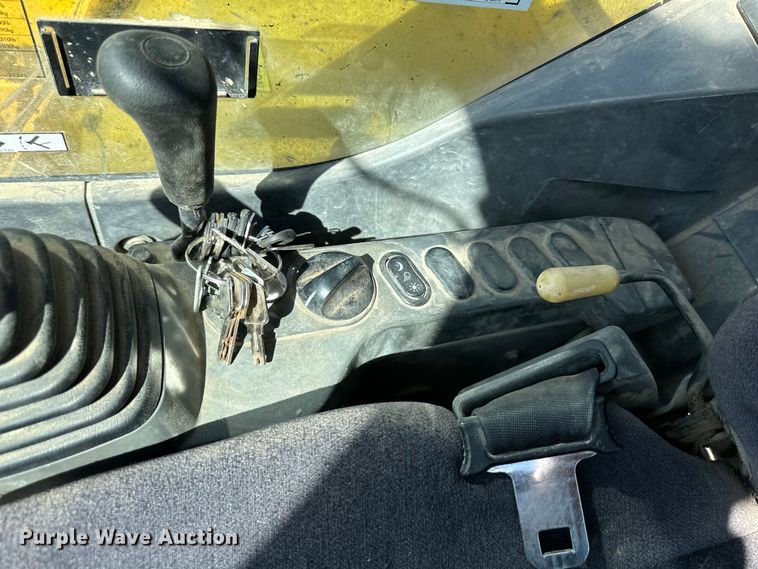 image for item DQ6423 2015 Komatsu PC88MR-10 mini excavator